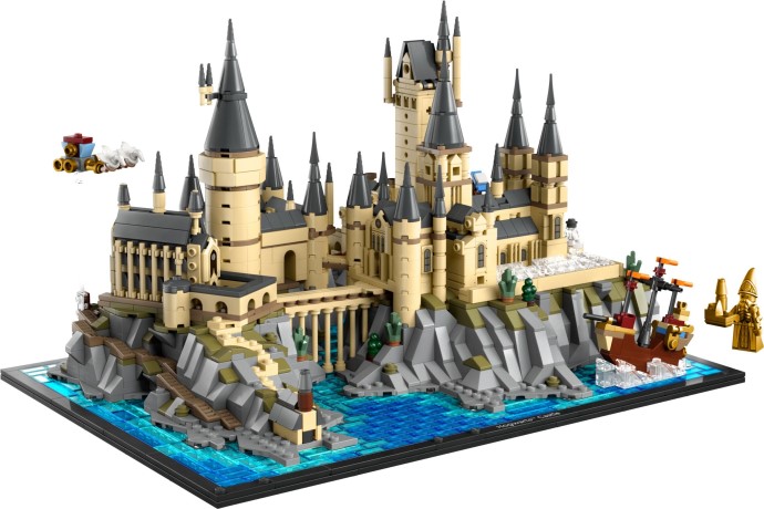 76419 LEGO Hogwarts™ Castle and Grounds product image 3, provided for visual reference and product detail review