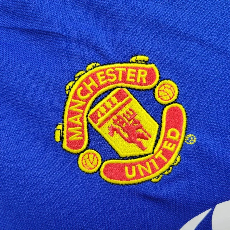 Retro Manchester United Jersey Away Kit 2005/06 Football product image 8