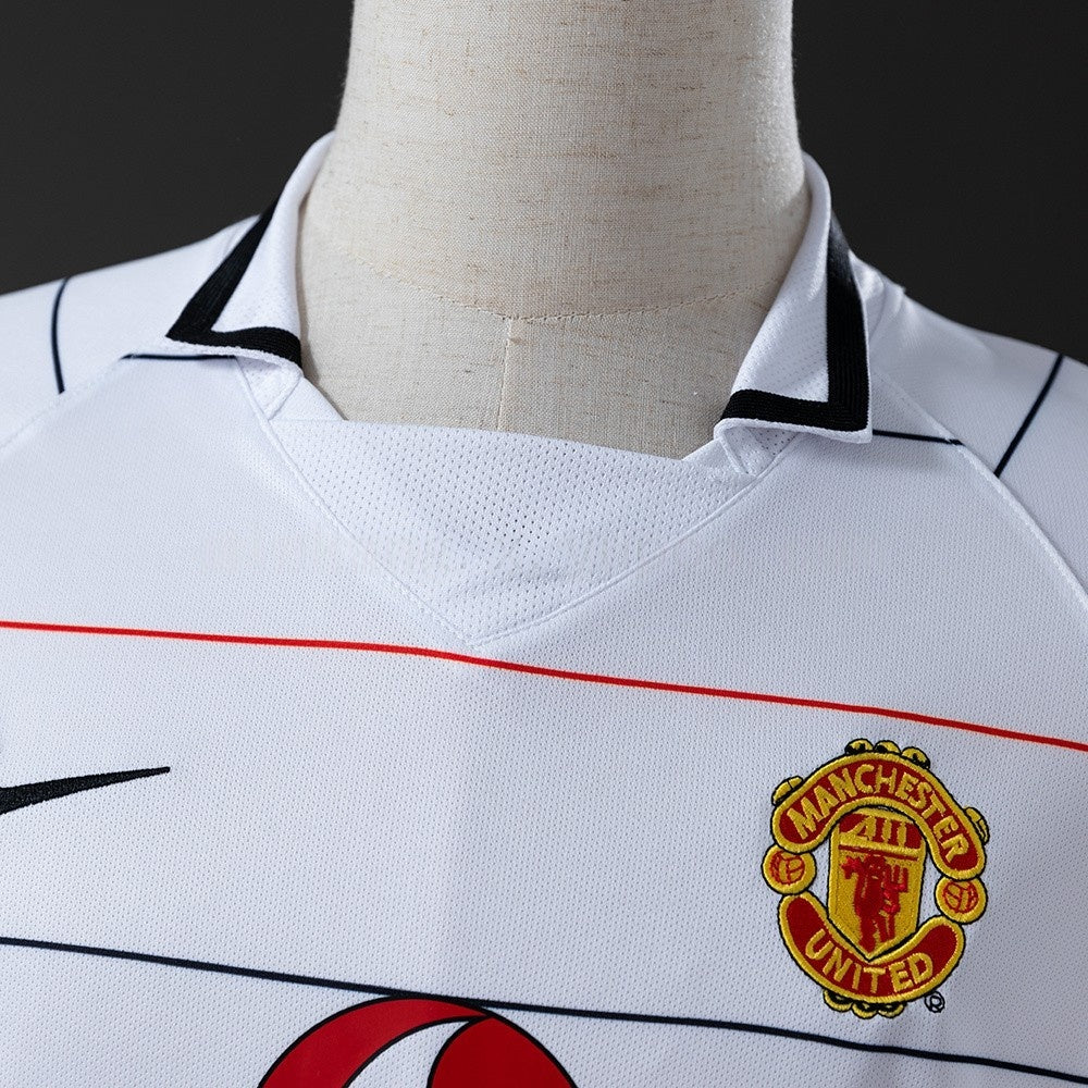 Manchester United Jersey 2003-05 Third Retro Kit product image 8