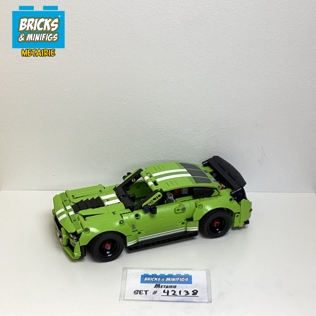 42138 Ford Mustang Shelby GT500 (U) product image 1, provided for visual reference and product detail review