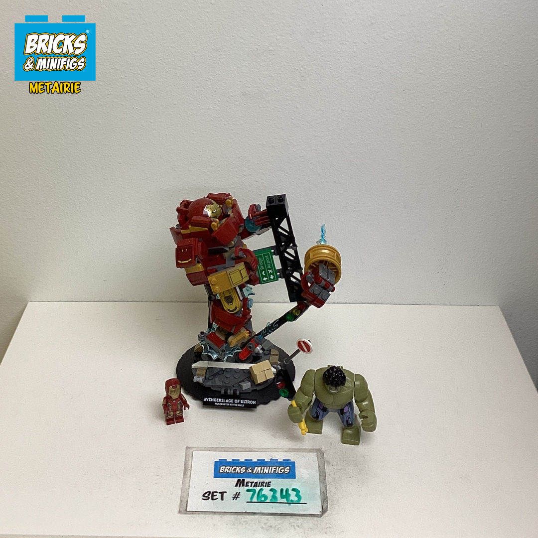 76343 Epic Battle: Hulkbuster vs. The Hulk (U) product image 1, provided for visual reference and product detail review