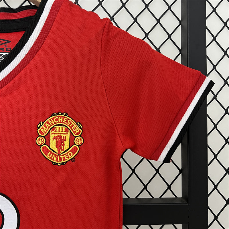 Retro Kids Manchester United Home Jersey 00/01 product image 3