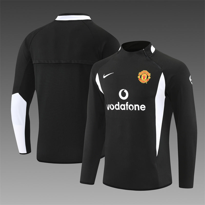 Retro Manchester United Training Tracksuits 2002-03 product image 1