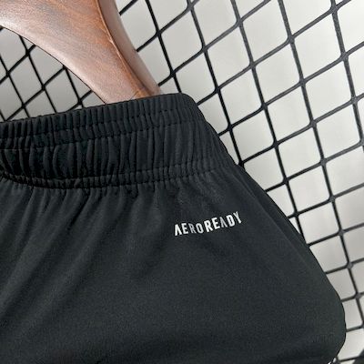 Manchester United Shorts 25/26 Home Black Football Kit product image 6