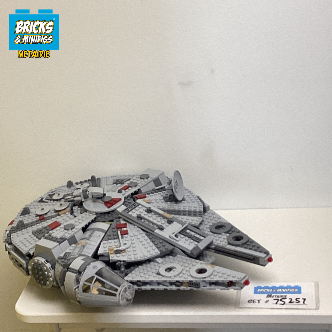 75257 Millennium Falcon (U2) product image 1, provided for visual reference and product detail review