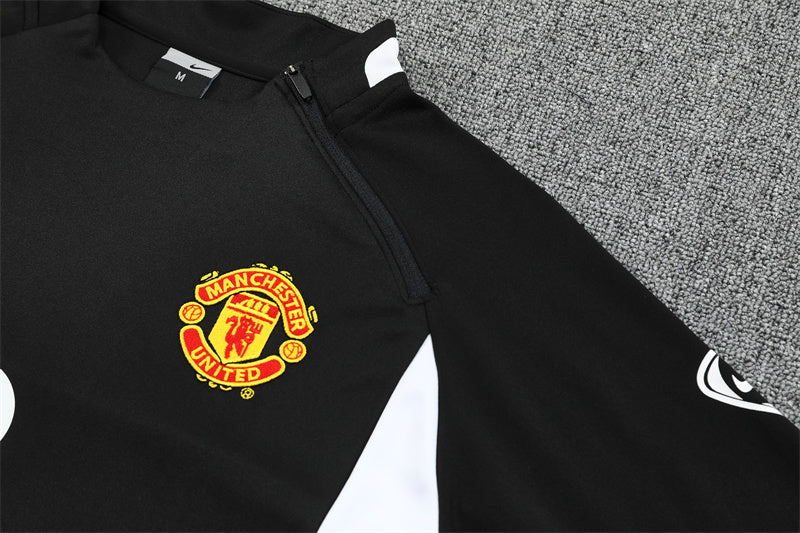 Retro Manchester United Training Tracksuits 2002-03 product image 7