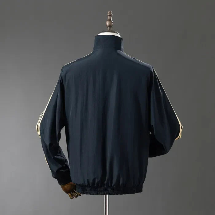 Arsenal Windbreaker 2025/26 Reversible Football Kit product image 3