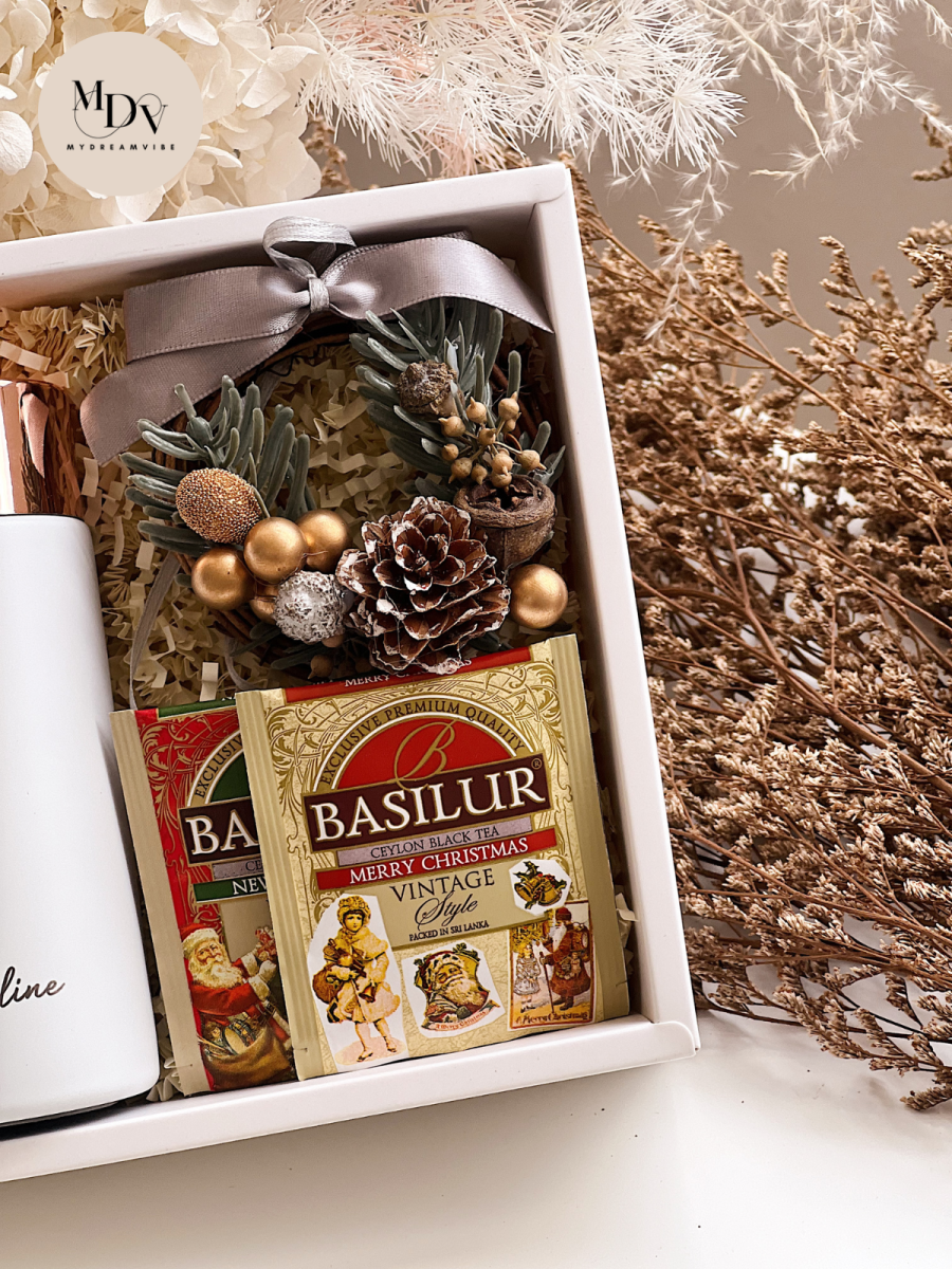 Holiday Harmony Tea Collection