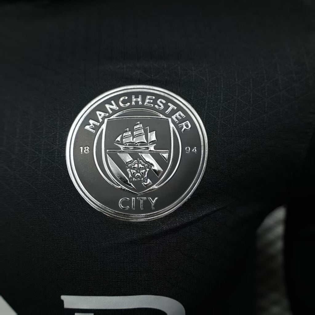 Player Version Manchester City Jersey 25/26 Home Long product image 3