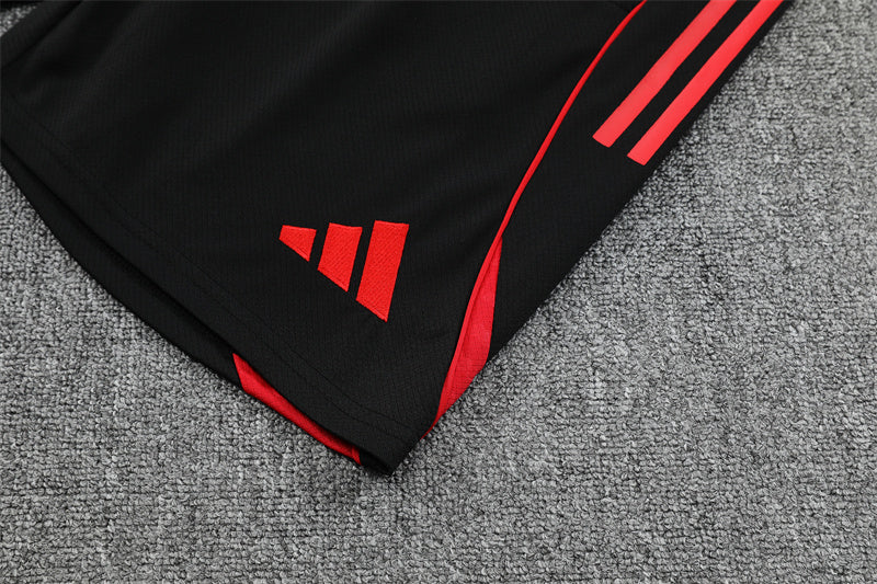 Manchester United Training Tracksuits 25/26 Football Kit product image 12