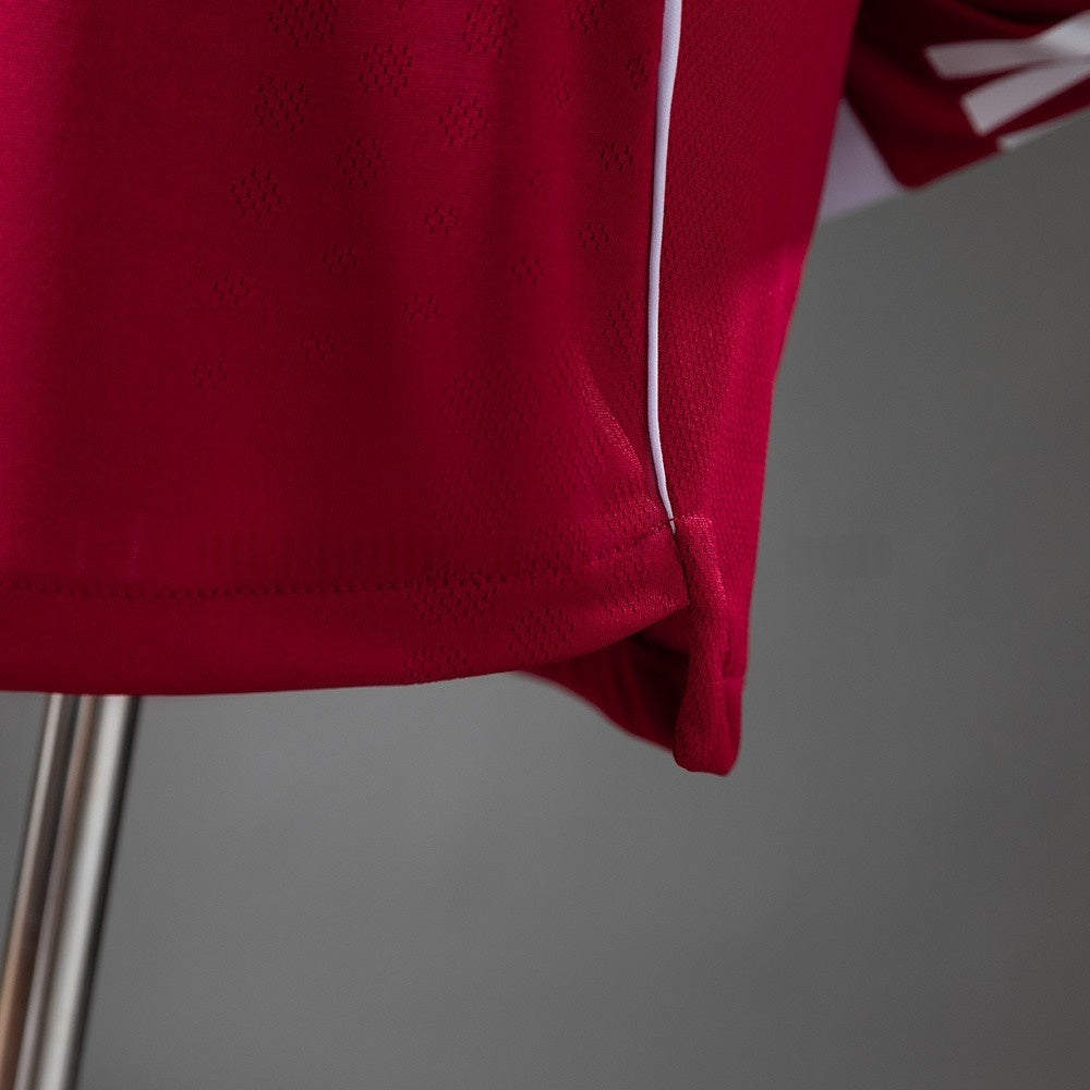 Liverpool Jersey 25/26 Home Football Kit Player Version product image 4