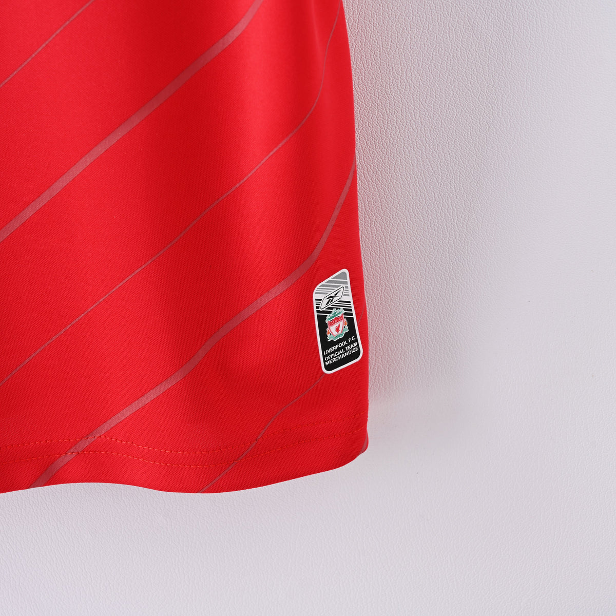 Retro Liverpool Jersey 2005-06 Home Football KIt Soccer product image 4