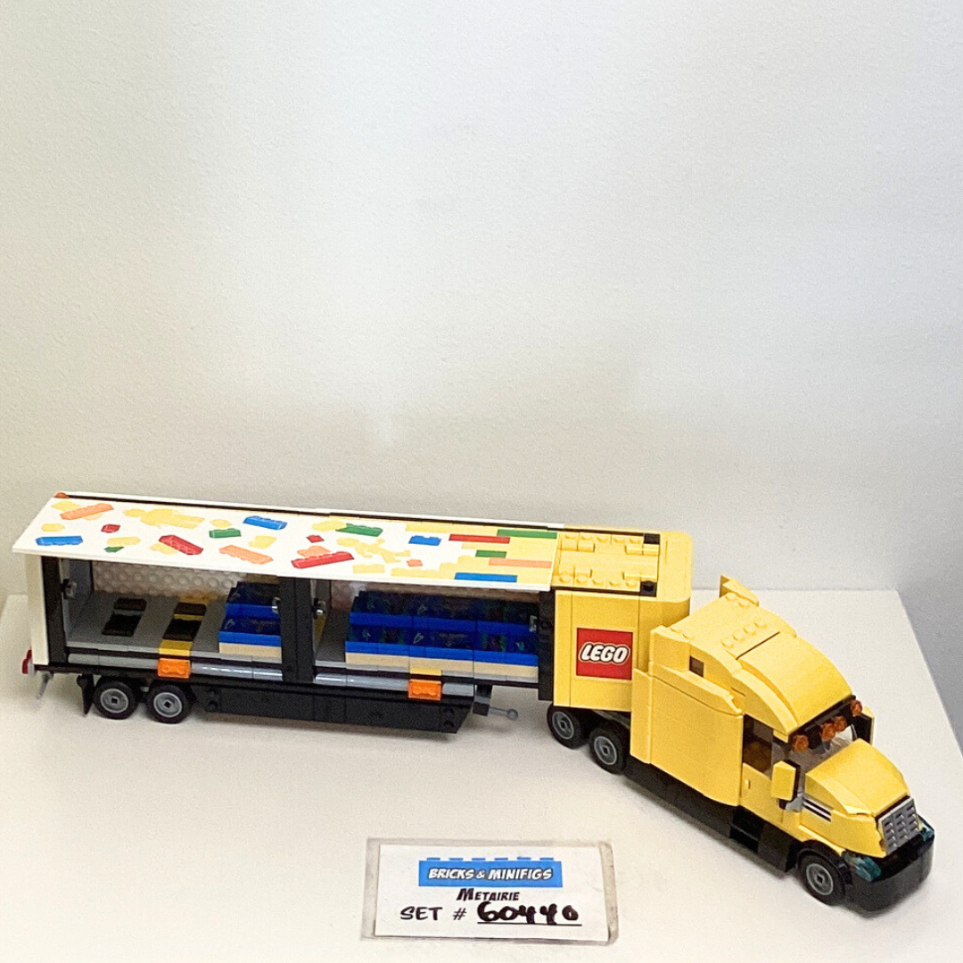 60440 LEGO Delivery Truck (U2) product image 1, provided for visual reference and product detail review