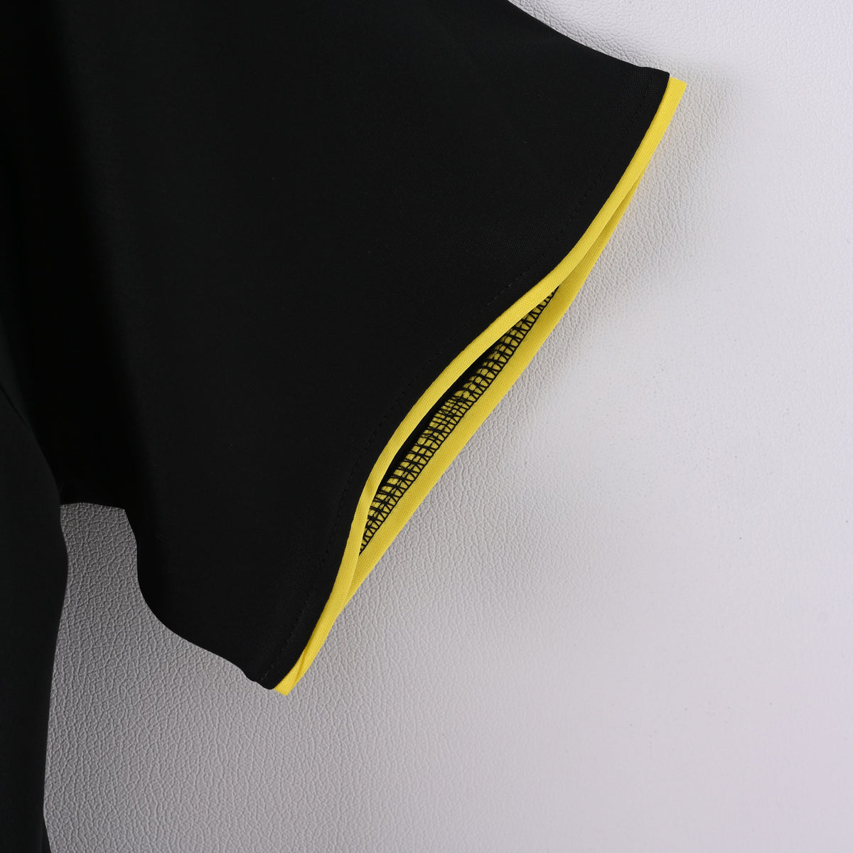 Retro Liverpool Third Jersey 2010-11 Football Kit Soccer product image 5