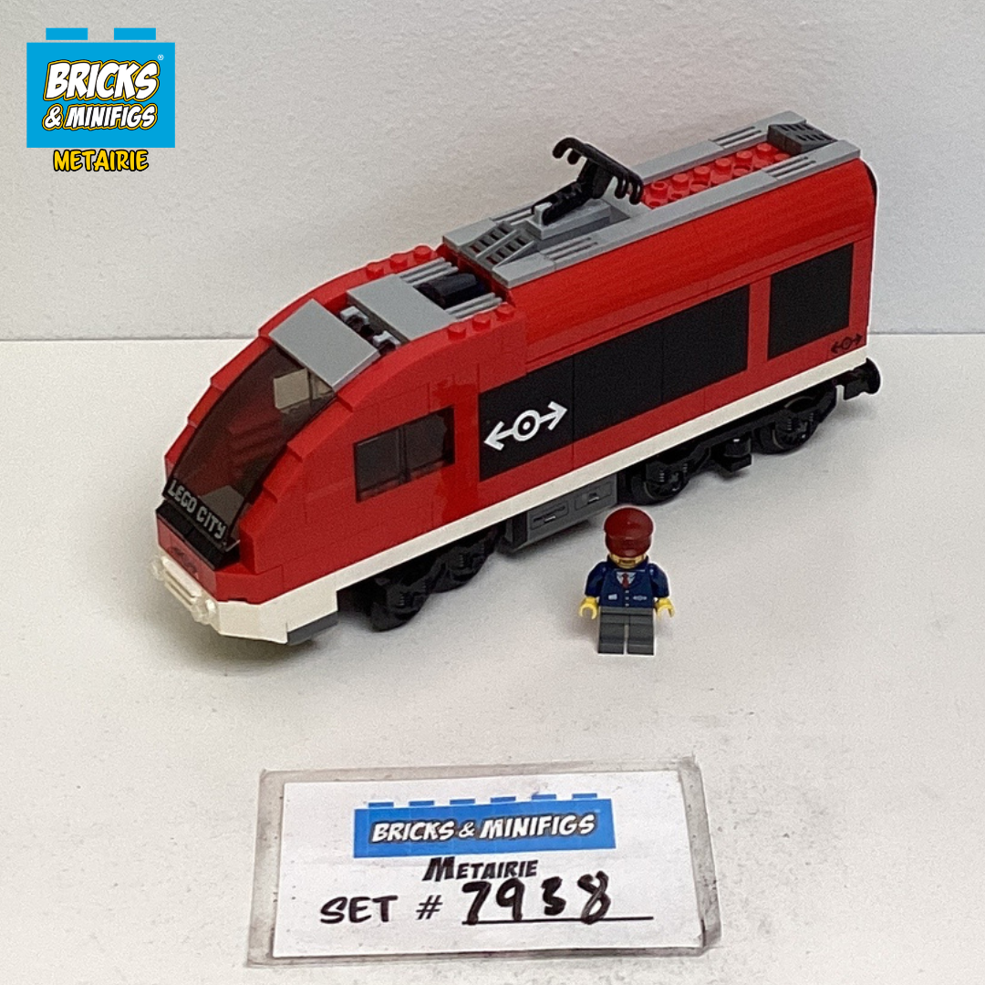 7938 Passenger Train (U1) product image 1, provided for visual reference and product detail review
