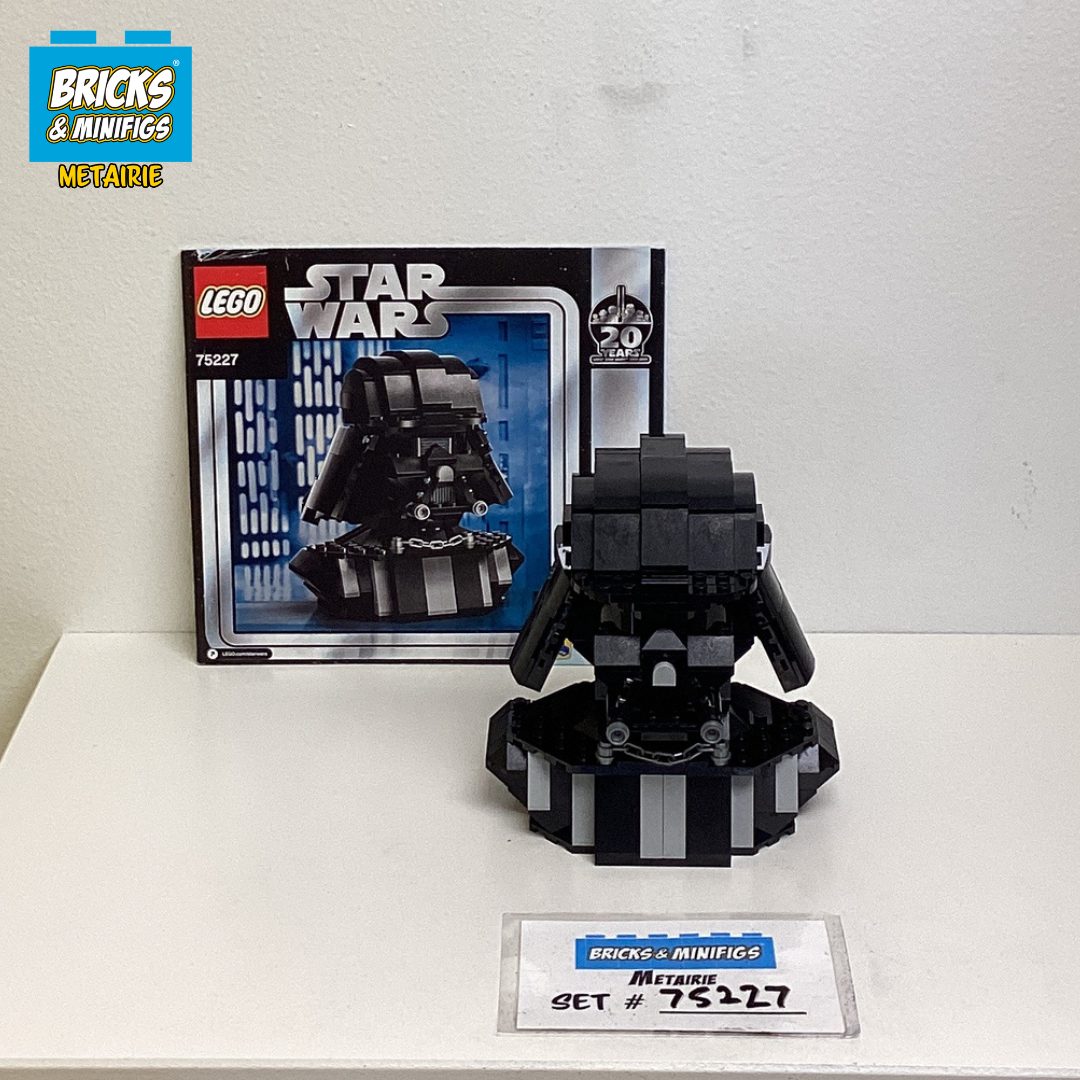 75227 Darth Vader Bust (U) product image 1, provided for visual reference and product detail review
