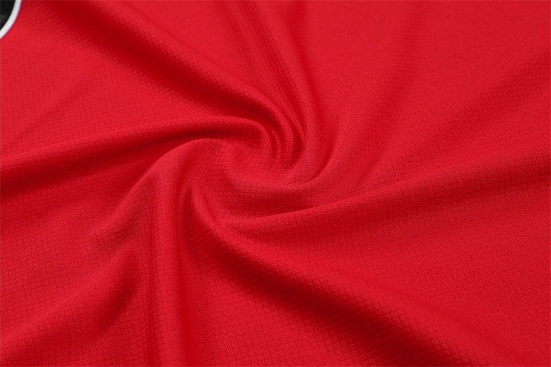 Manchester United Training Tracksuits 25/26 Football Kit product image 8