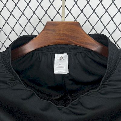 Manchester United Shorts 25/26 Home Black Football Kit product image 2