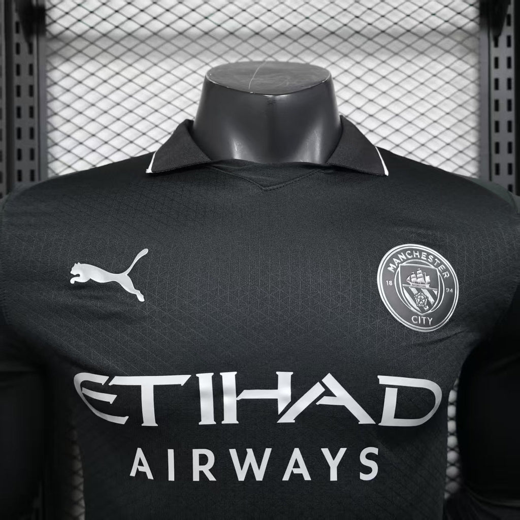 Player Version Manchester City Jersey 25/26 Home Long product image 2