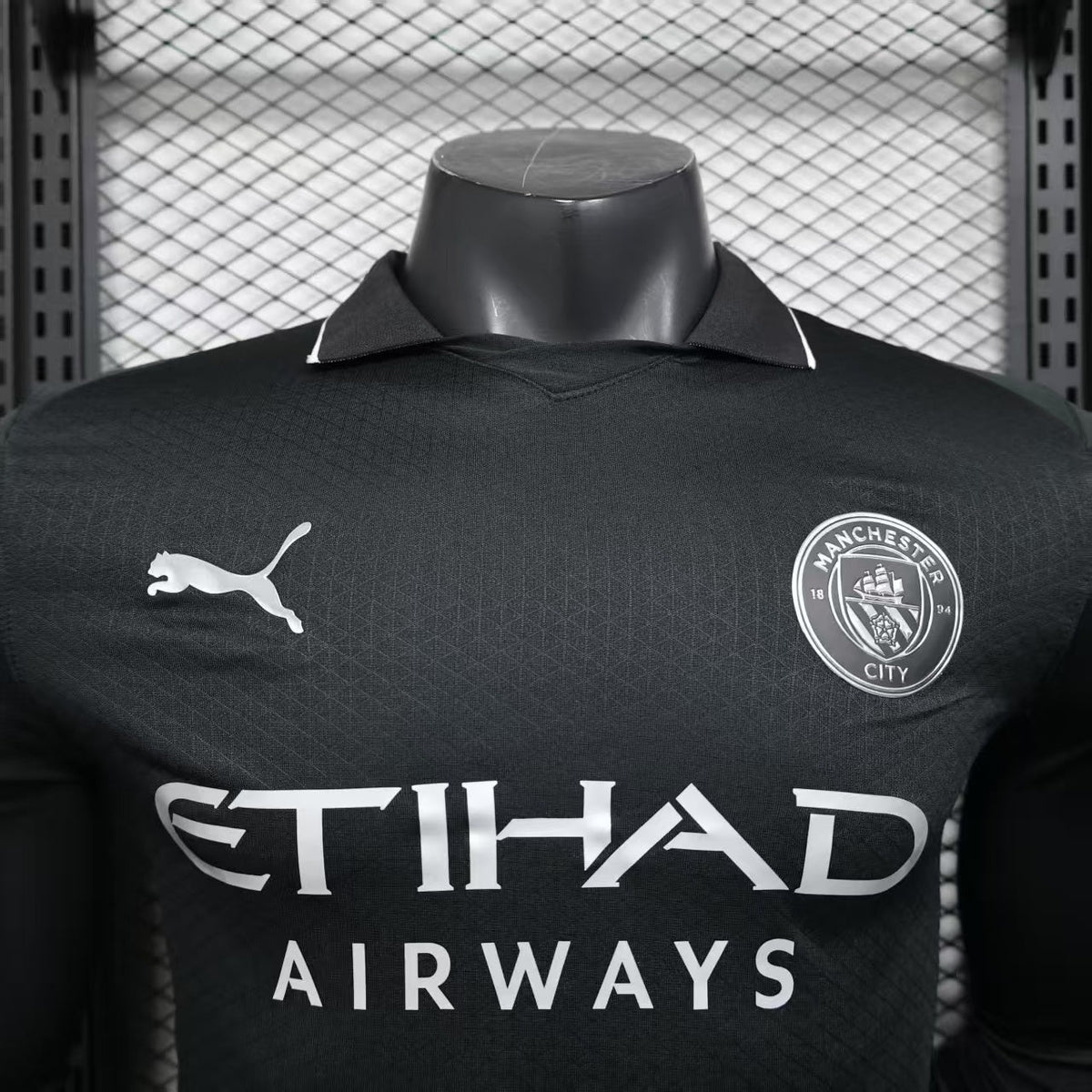Player Version Manchester City Jersey 25/26 Home Long product image 2