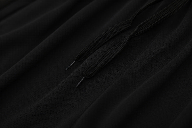 Manchester United Training Tracksuits 25/26 Football Kit product image 14