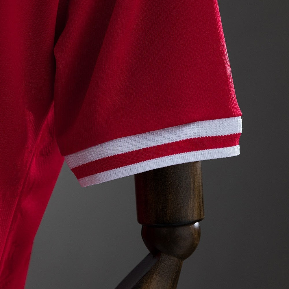 Liverpool Jersey 1996-97 Home Retro Football Kit product image 4