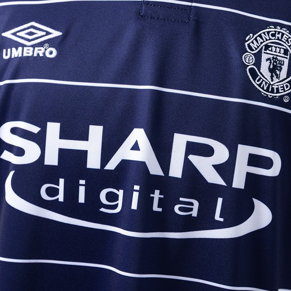 Manchester United Jersey 1999/00 Third Retro Kit product image 7