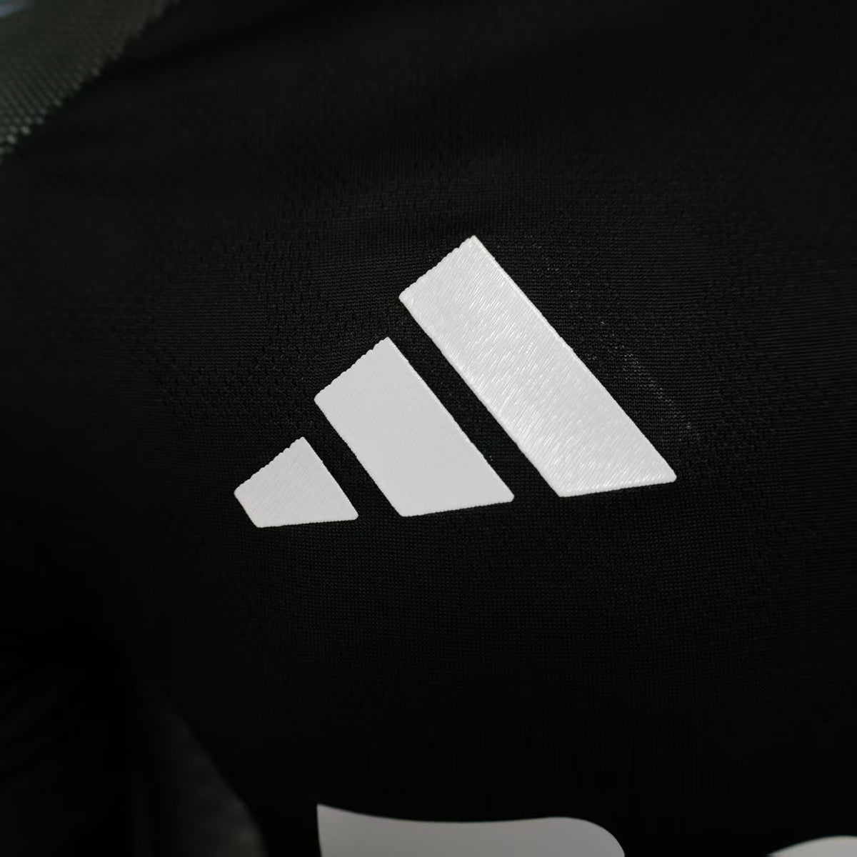 Player Version Aston Villa Jersey 25/26 Away Football Kit product image 4