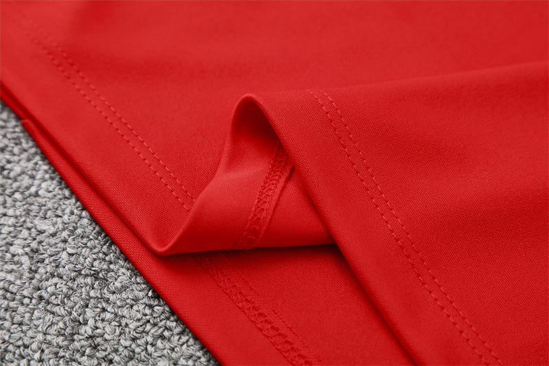 Manchester United Training Tracksuits 25/26 Football Kit product image 19