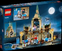 76398 LEGO Hogwarts Hospital Wing product image 2, provided for visual reference and product detail review