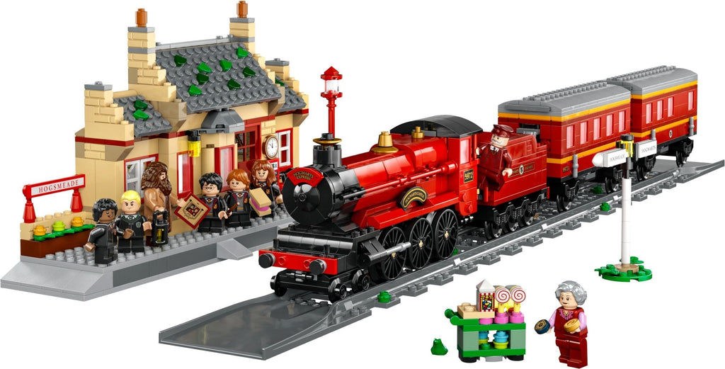 76423 LEGO Hogwarts Express™ & Hogsmeade™ Station product image 3, provided for visual reference and product detail review
