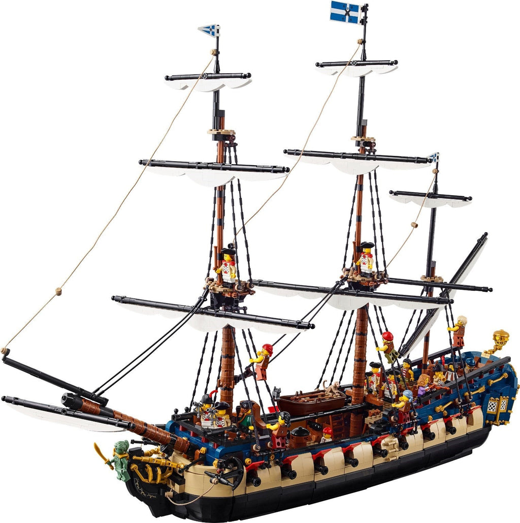 910059 Privateer Frigate Fortuna (BL) product image 2, provided for visual reference and product detail review