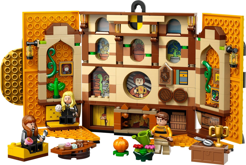 76412 LEGO Hufflepuff™ House Banner product image 3, provided for visual reference and product detail review
