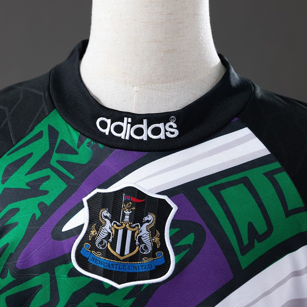 Newcastle United Jersey 1995-96 Goalkeeper Retro Football product image 6