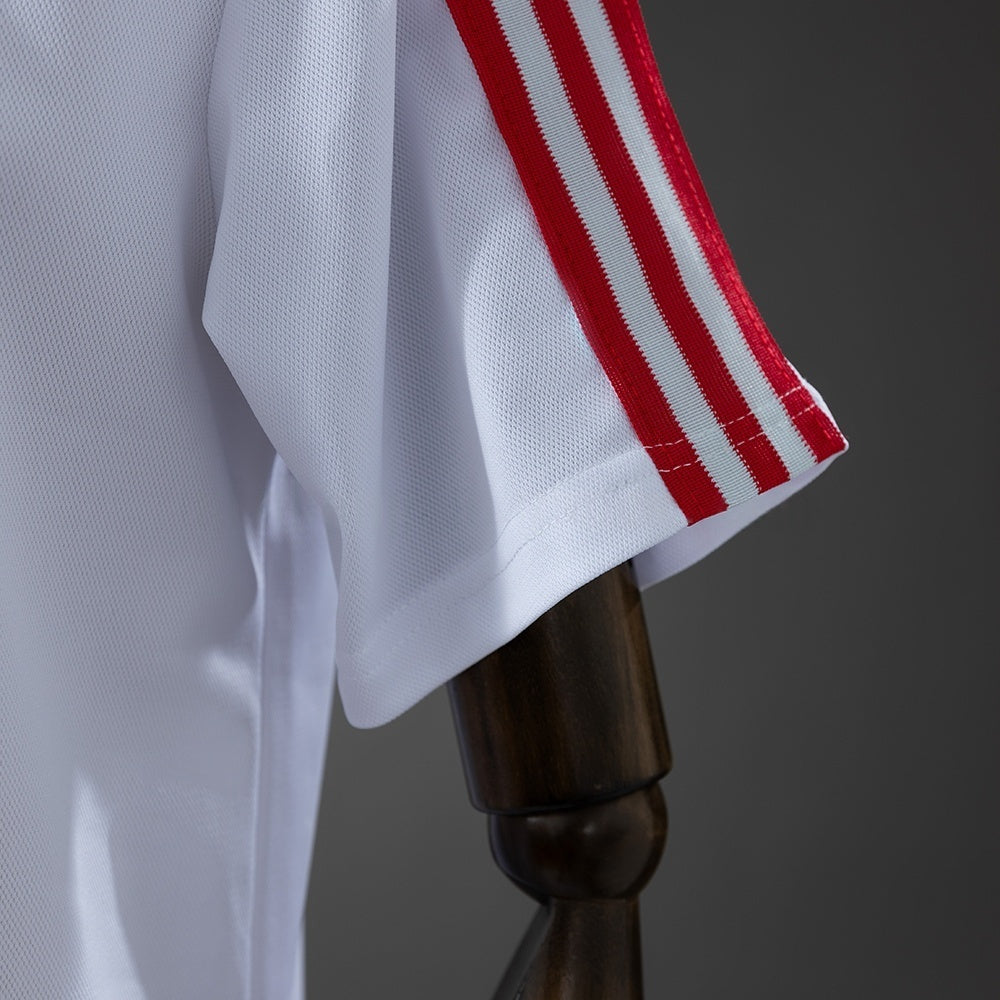 Liverpool White Jersey 2026-2027 Special Football Kit product image 3