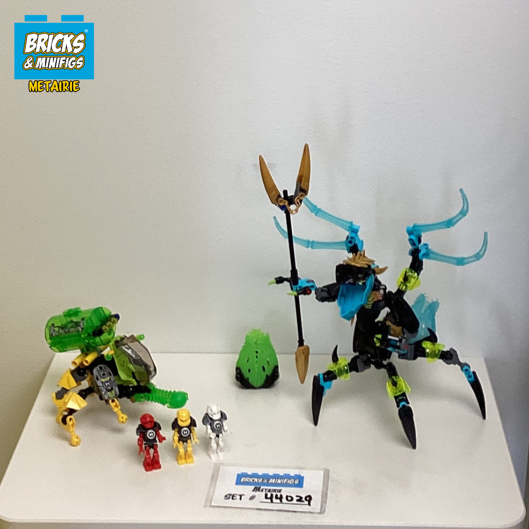 44029 QUEEN Beast vs. FURNO, EVO & STORMER (U1) product image 1, provided for visual reference and product detail review