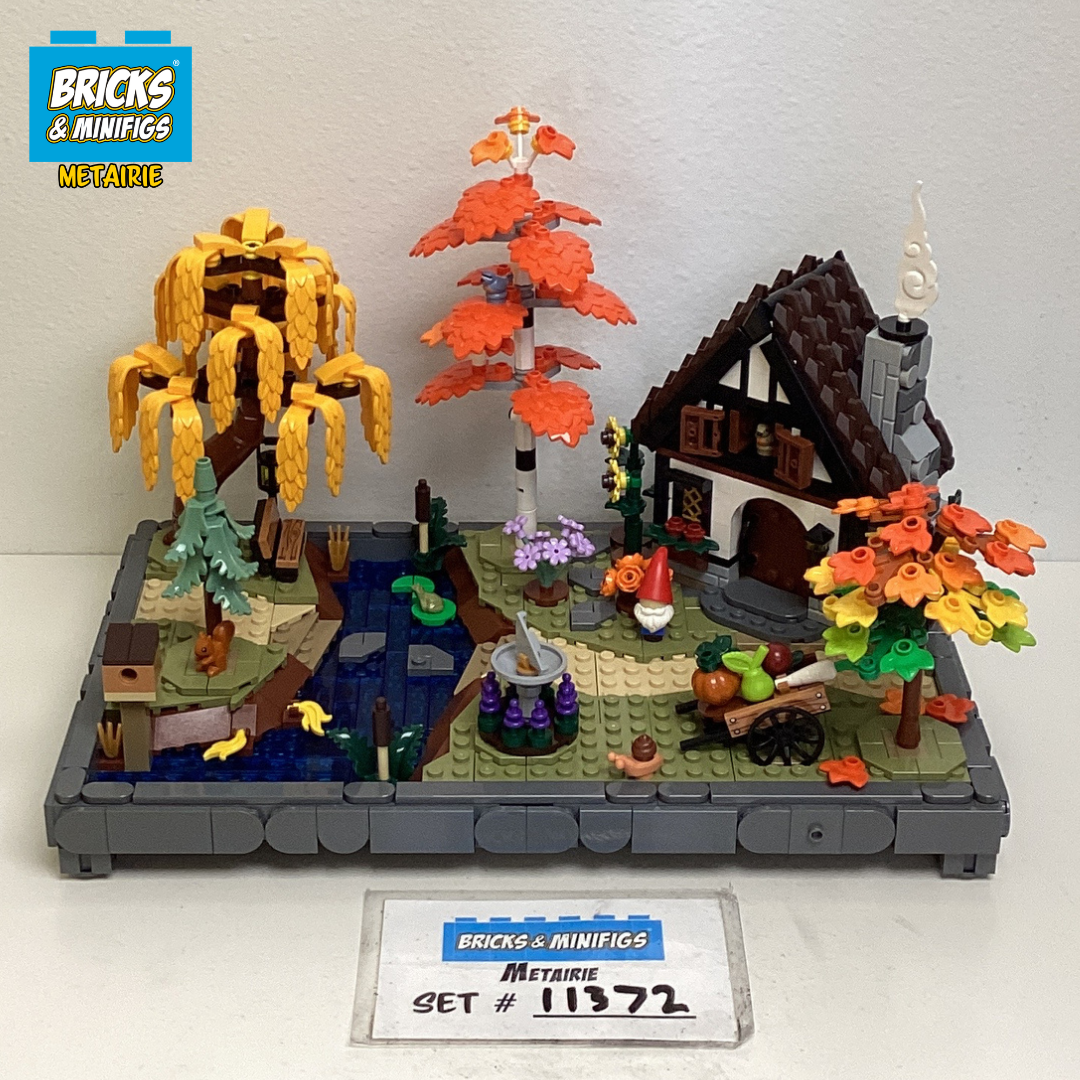 11372 Autumn Cottage Garden (U) product image 1, provided for visual reference and product detail review