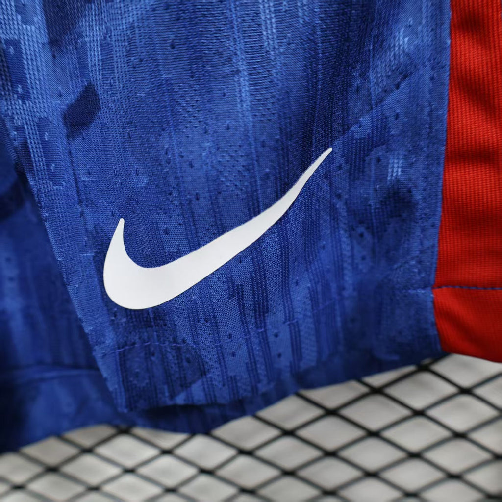 Player Version Chelsea Shorts 25/26 Home Football Kit product image 3