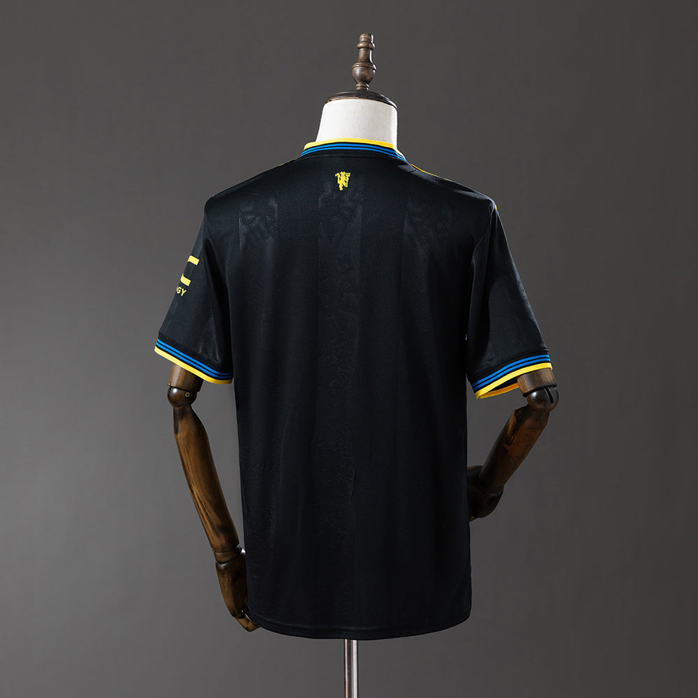 Manchester United Jersey 25/26 Third Football Kit product image 2