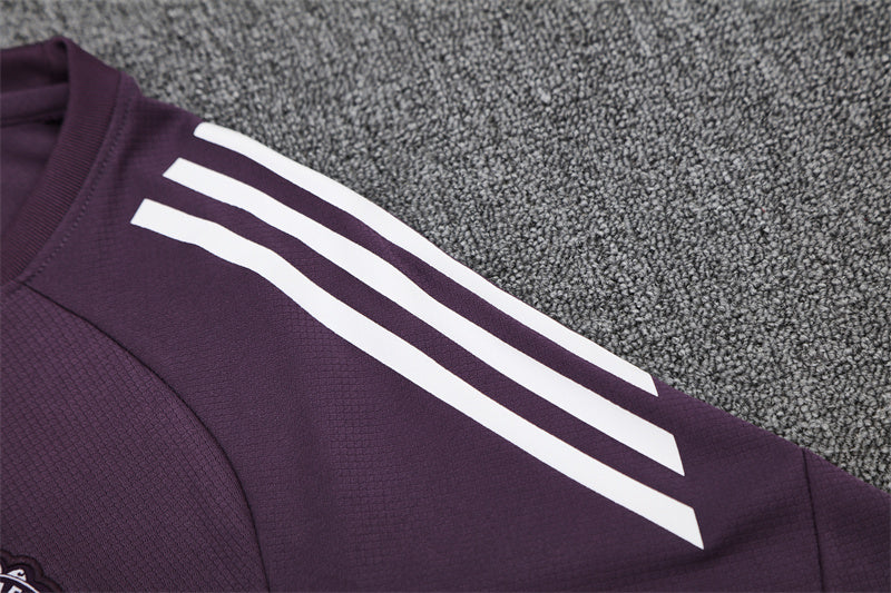 Manchester United Training Tracksuits 25/26 Football Kit product image 5