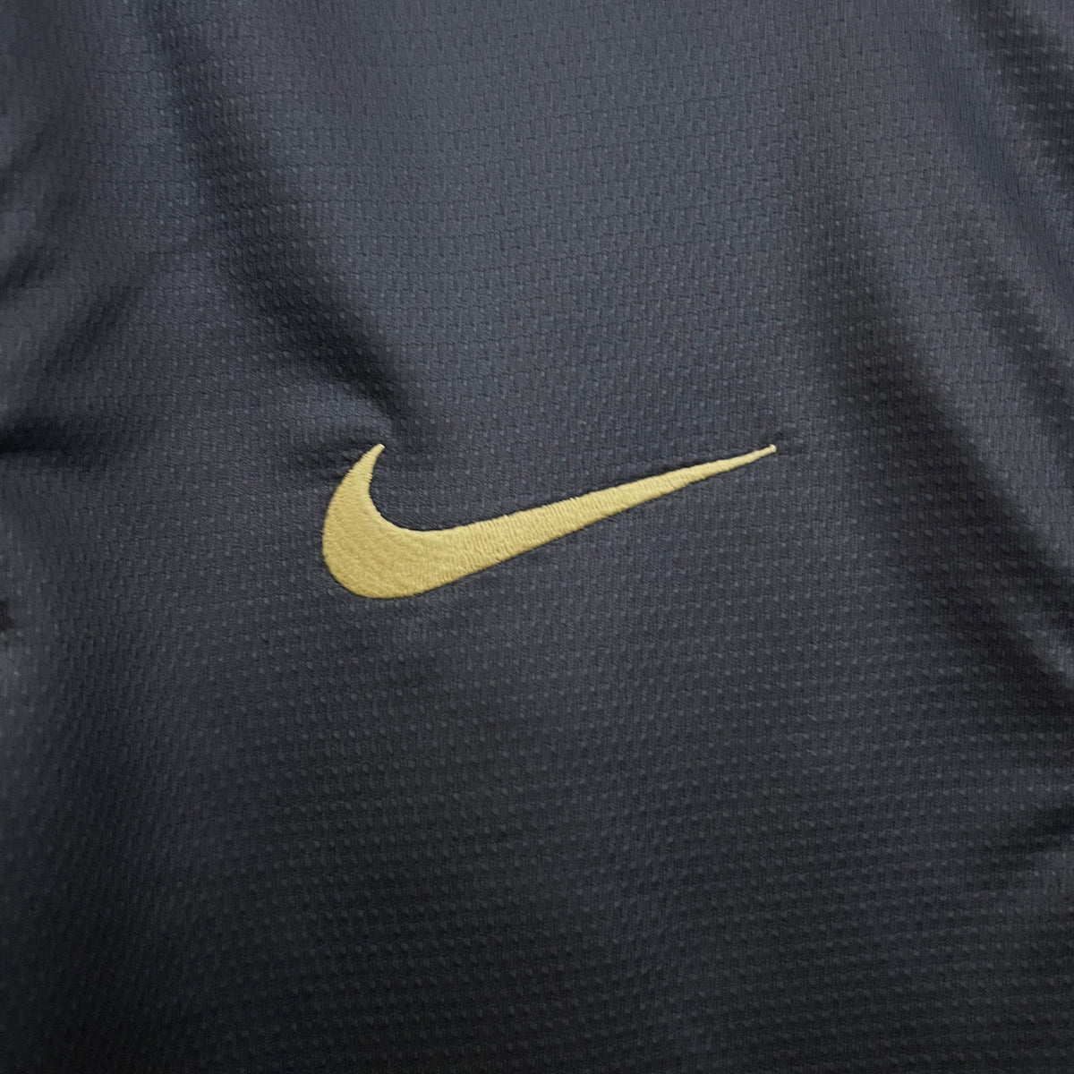 Retro Manchester City Jersey 2013-14 Away Football Kit product image 5