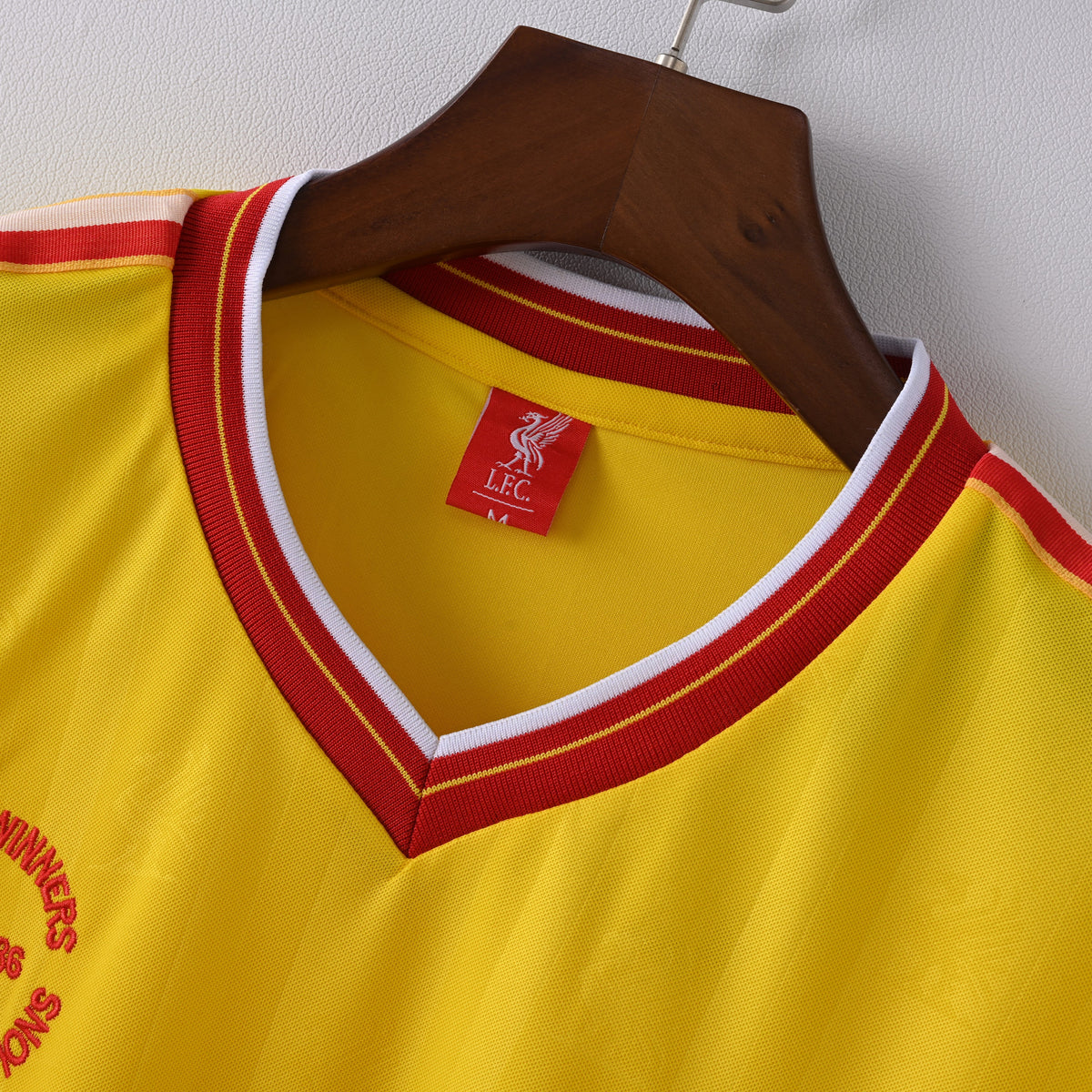 Liverpool Jersey 1985/86 Third Retro Football Kit product image 7