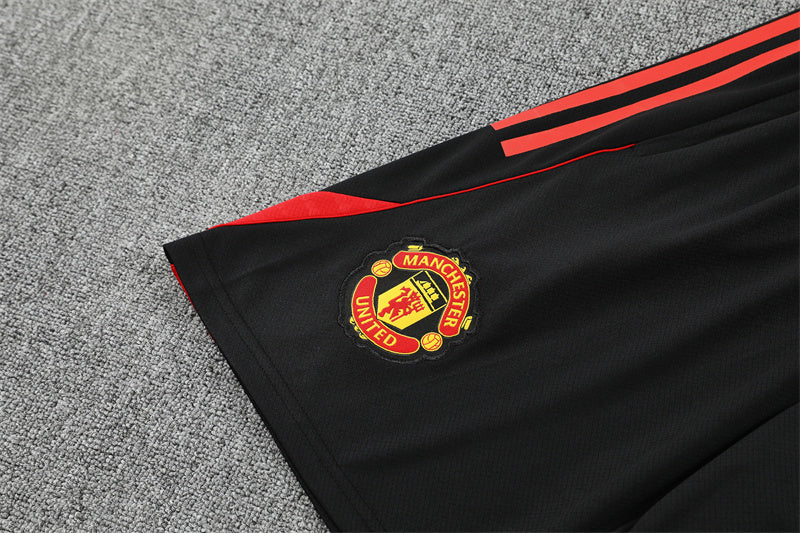 Manchester United Training Tracksuits 25/26 Football Kit product image 7