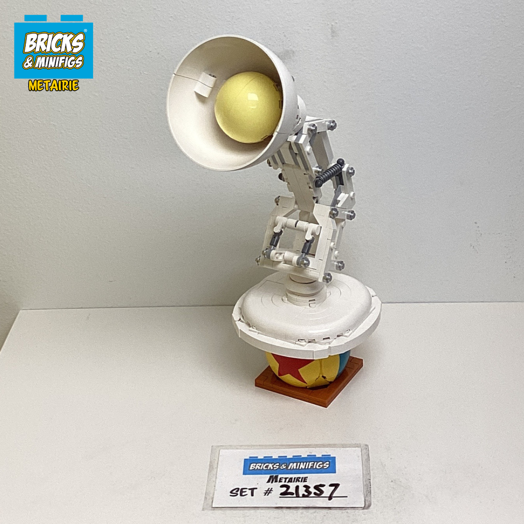 21357 Disney Pixar Luxo Jr. (U1) product image 1, provided for visual reference and product detail review