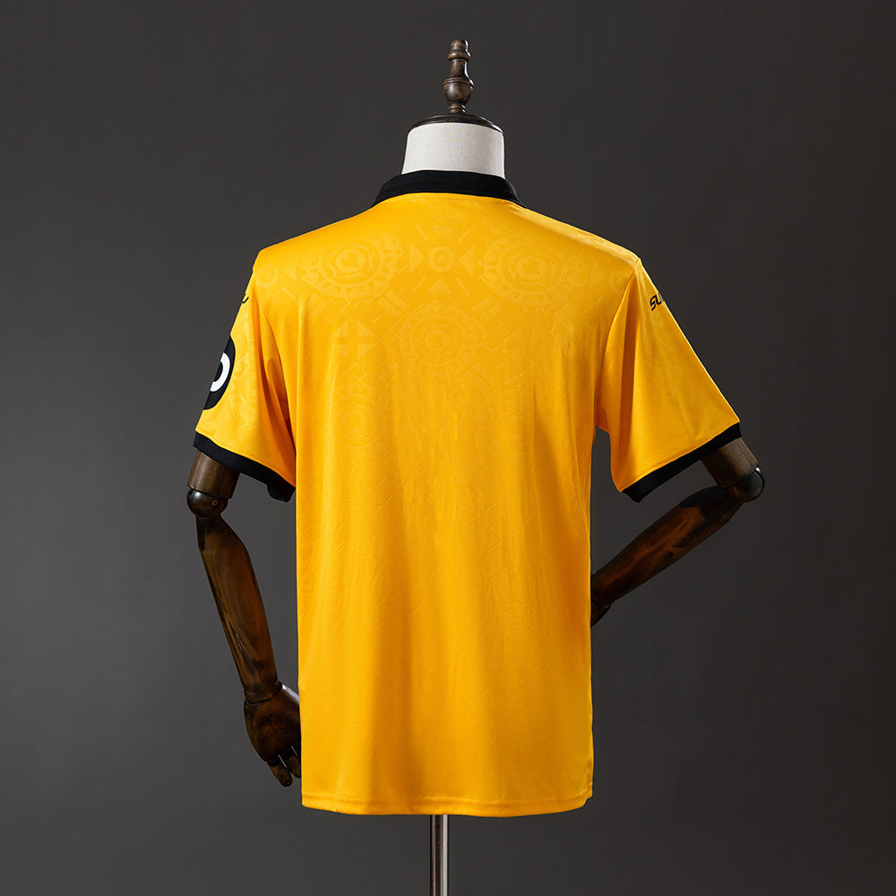 Wolves Jersey 2025 Home Football Kit product image 2