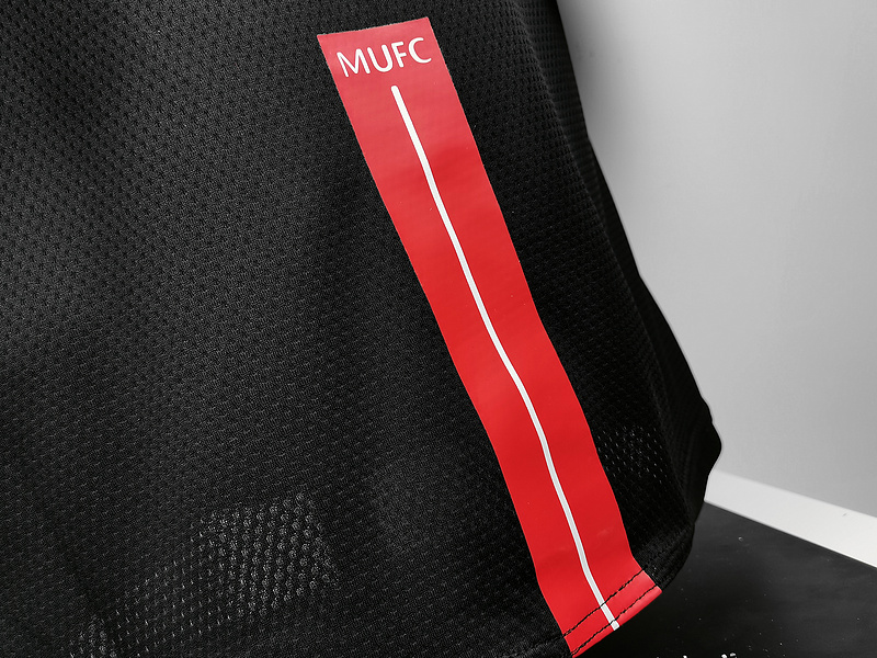 Manchester United Retro Jersey 2007/2008 Away Football product image 6