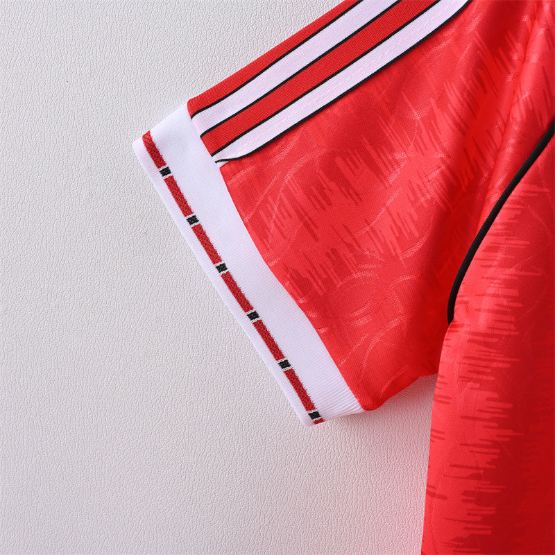 Retro Manchester United Jersey 1991-92 Home Football Kit product image 4