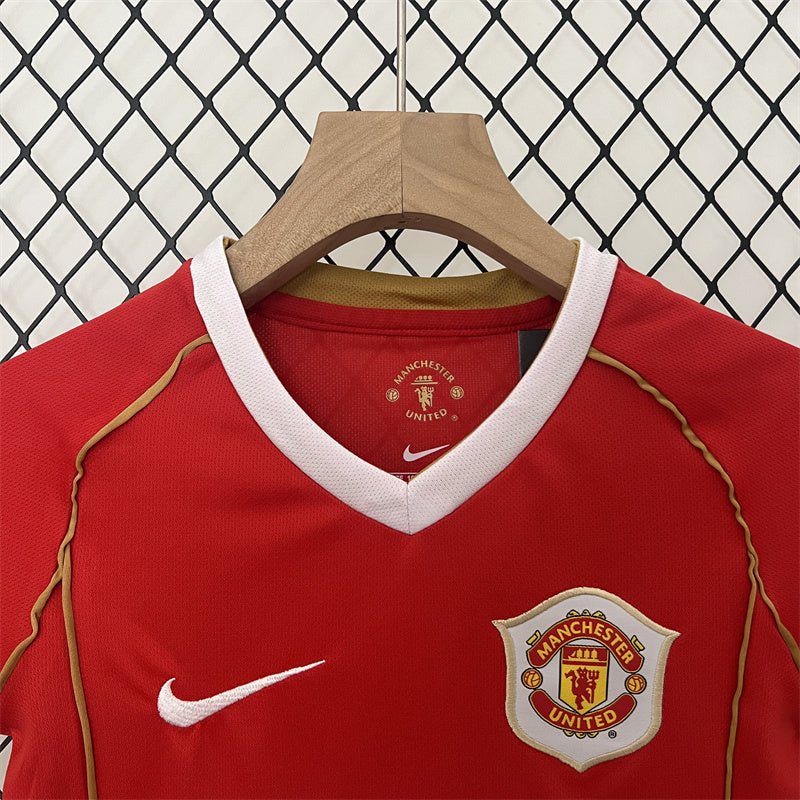 Retro Kids Manchester United Home Jersey 06/07 product image 2