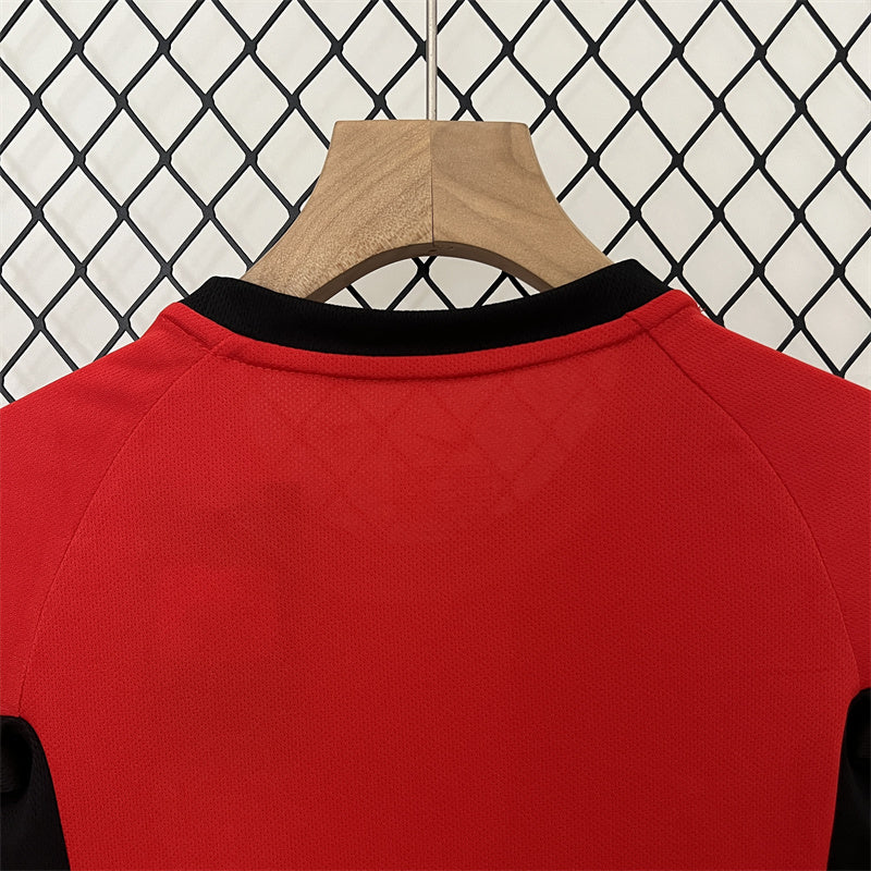 Retro Kids Manchester United Home Jersey 02/04 product image 6