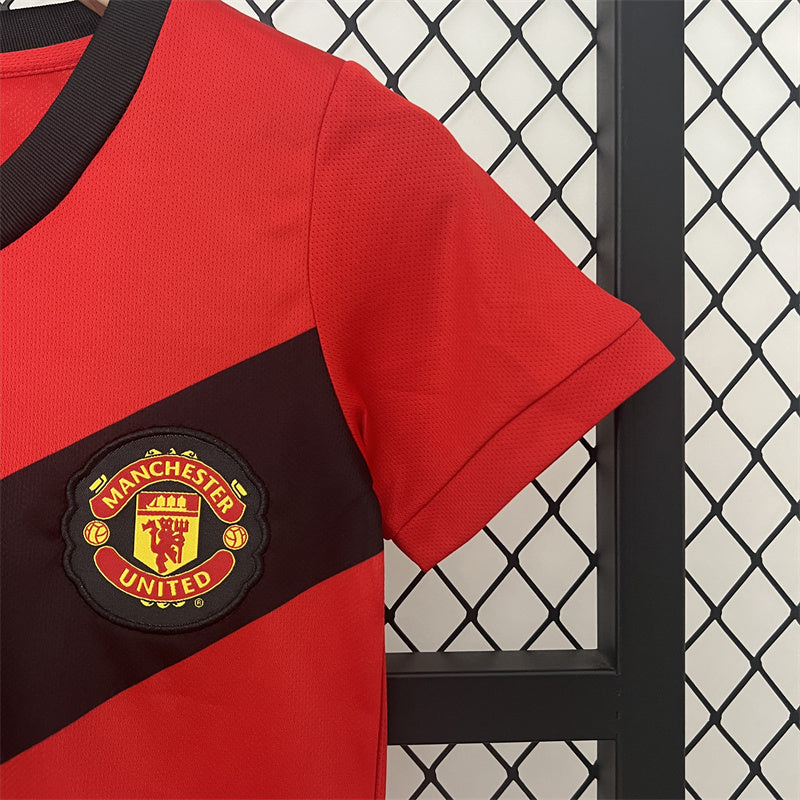 Retro Kids Manchester United Home Jersey 09/10 product image 3